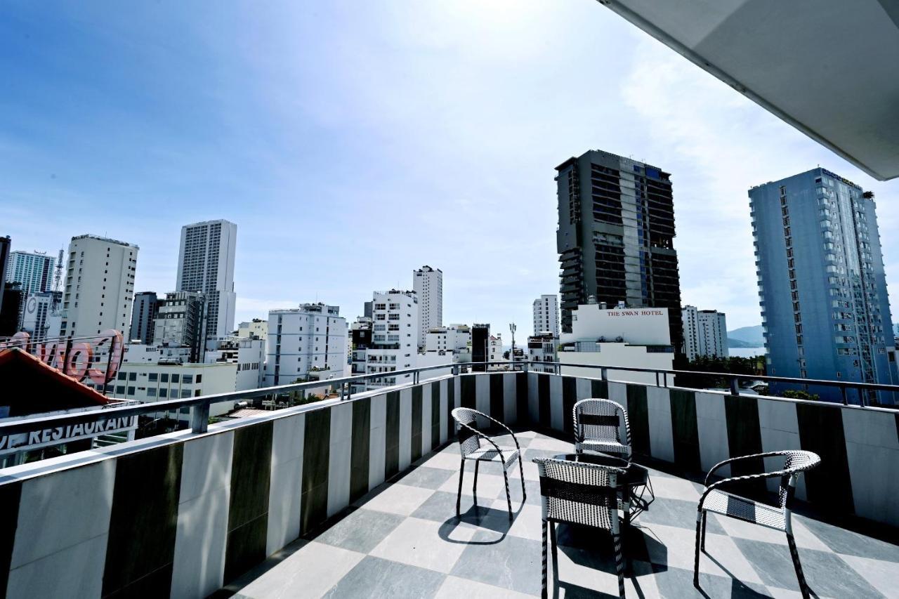 Ten Dollars Hotel Нячанг Екстер'єр фото
